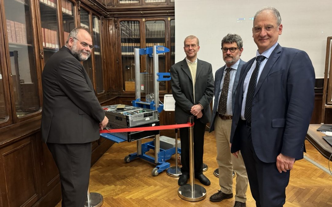 immagine che rappresenta l'inaugurazione del laboratorio